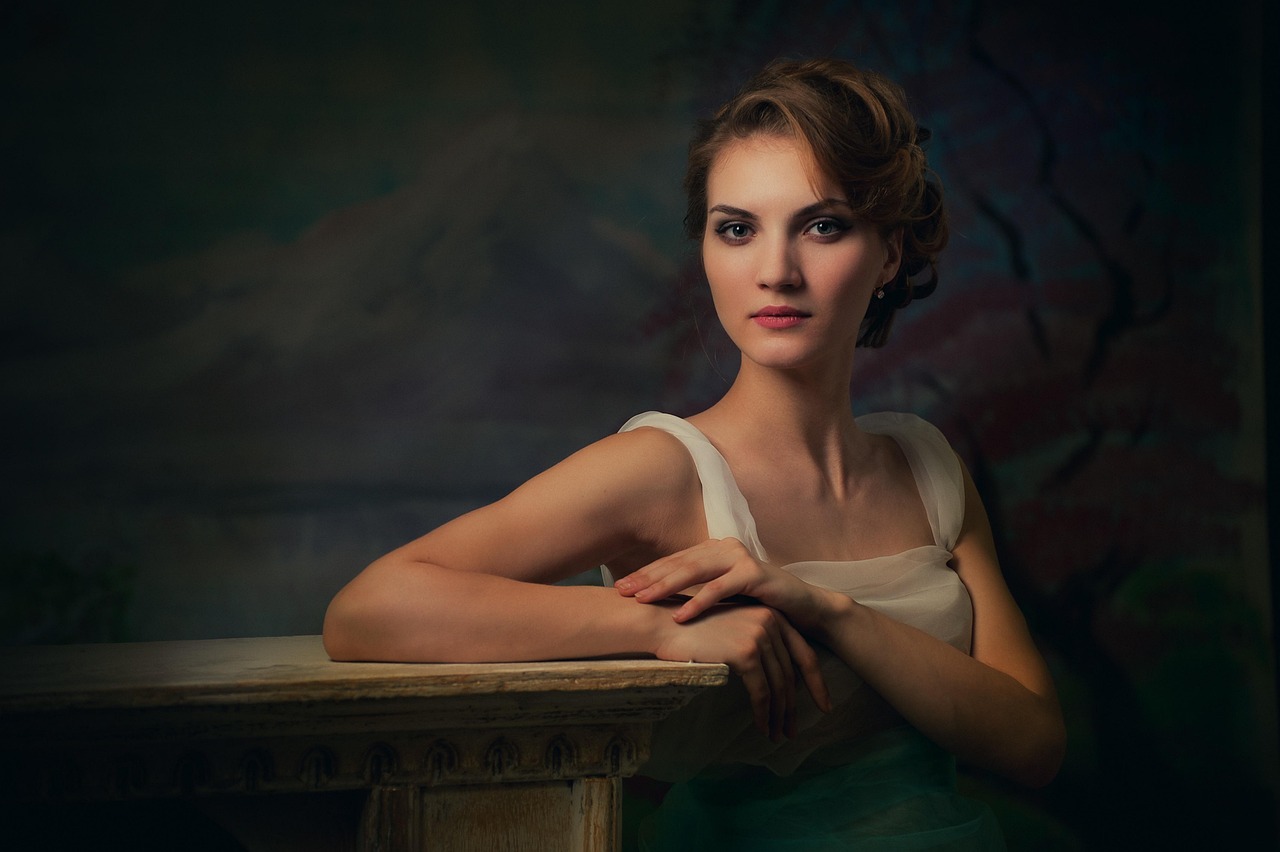 阿里云国际站实名账号:流量卡和电信卡对比:哪个更划算?