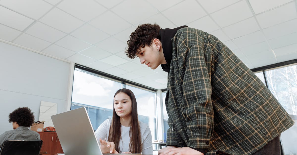 安全的技术支持辅助详情下载教程平台应该提供哪些服务？