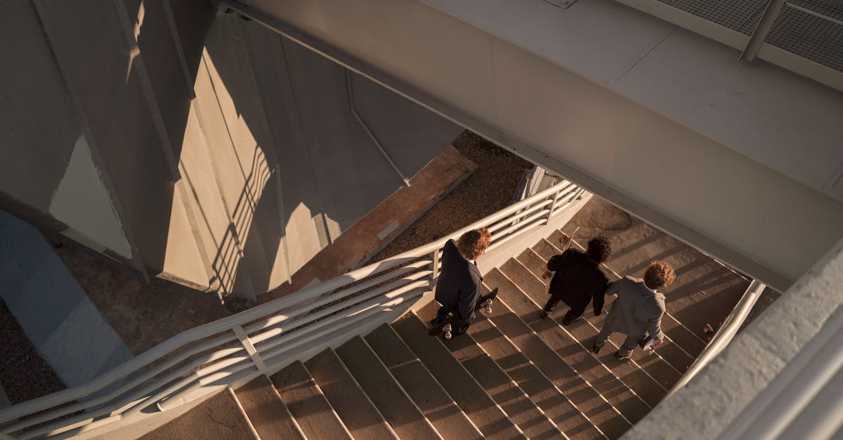 开发者如何在游戏中定位技术支持辅助的使用情况